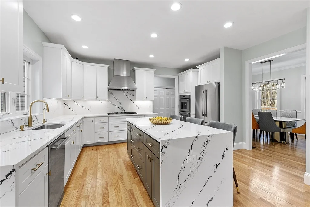 27 Spring Rd, Westborough