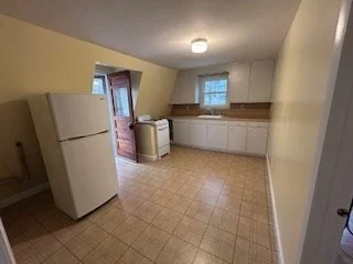 38 Cedar St, Holliston