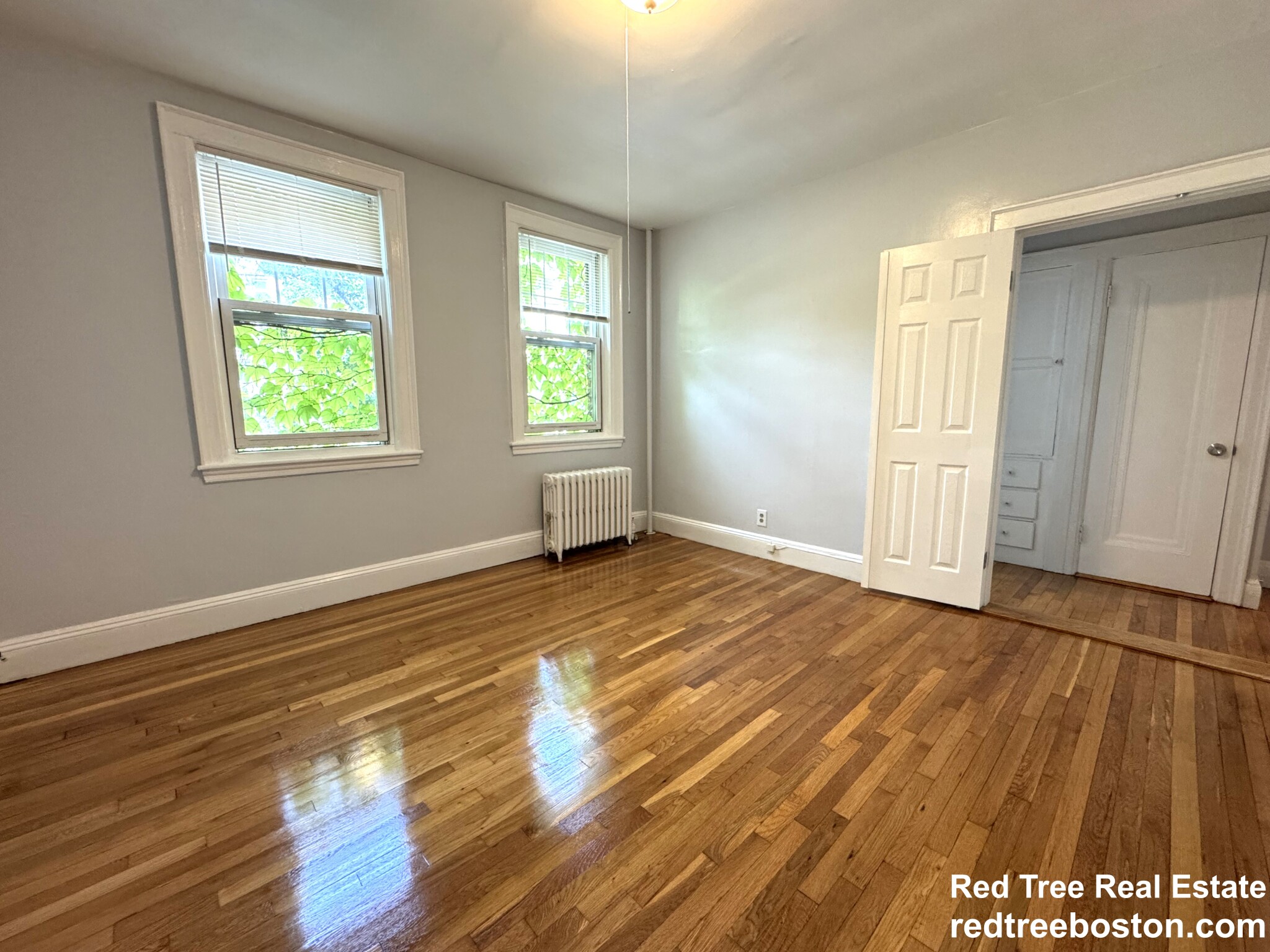 52 Strathmore Rd, Brighton