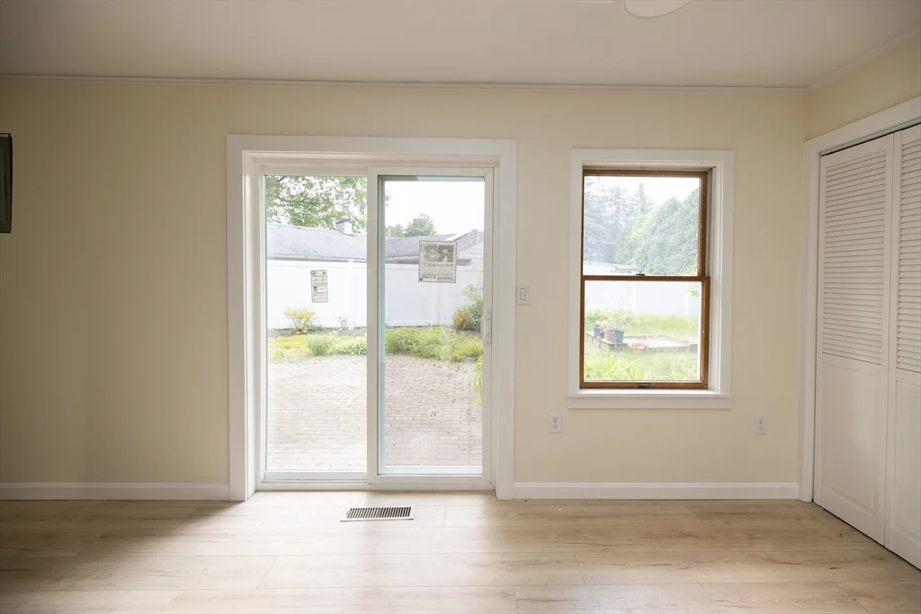 26 Steven Rd, Westborough