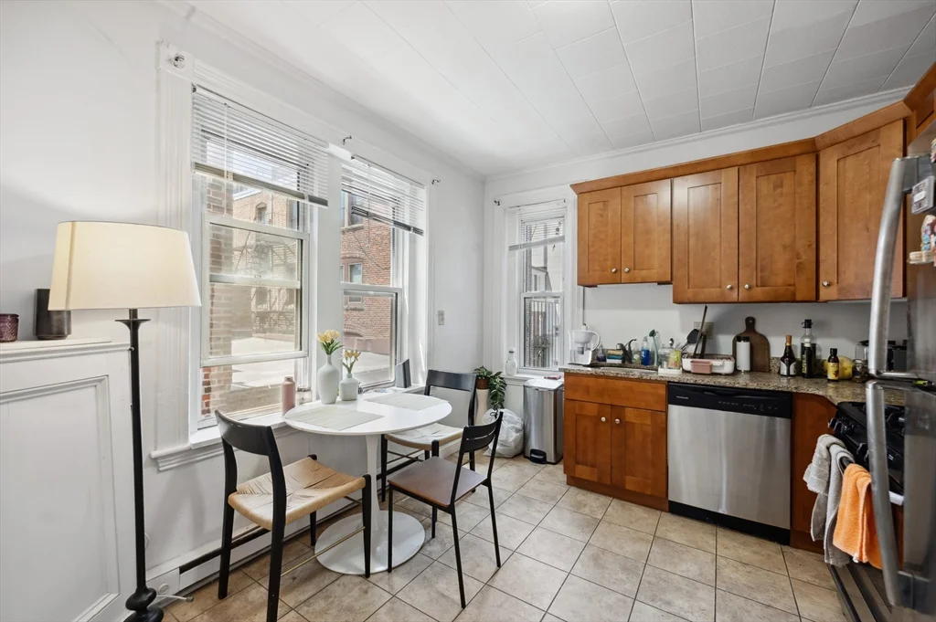 12 Foster St, North End