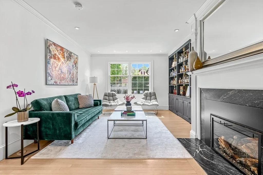 54 Wedgemere Ave, Wedgemere