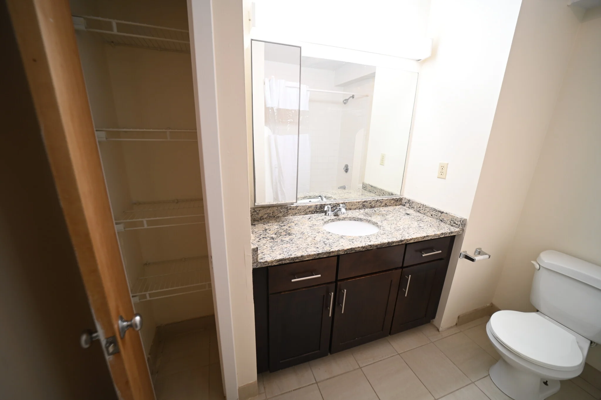 140 North Beacon St, Brighton