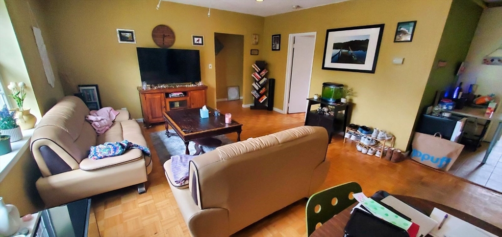 153 Lake Shore Rd, Brighton