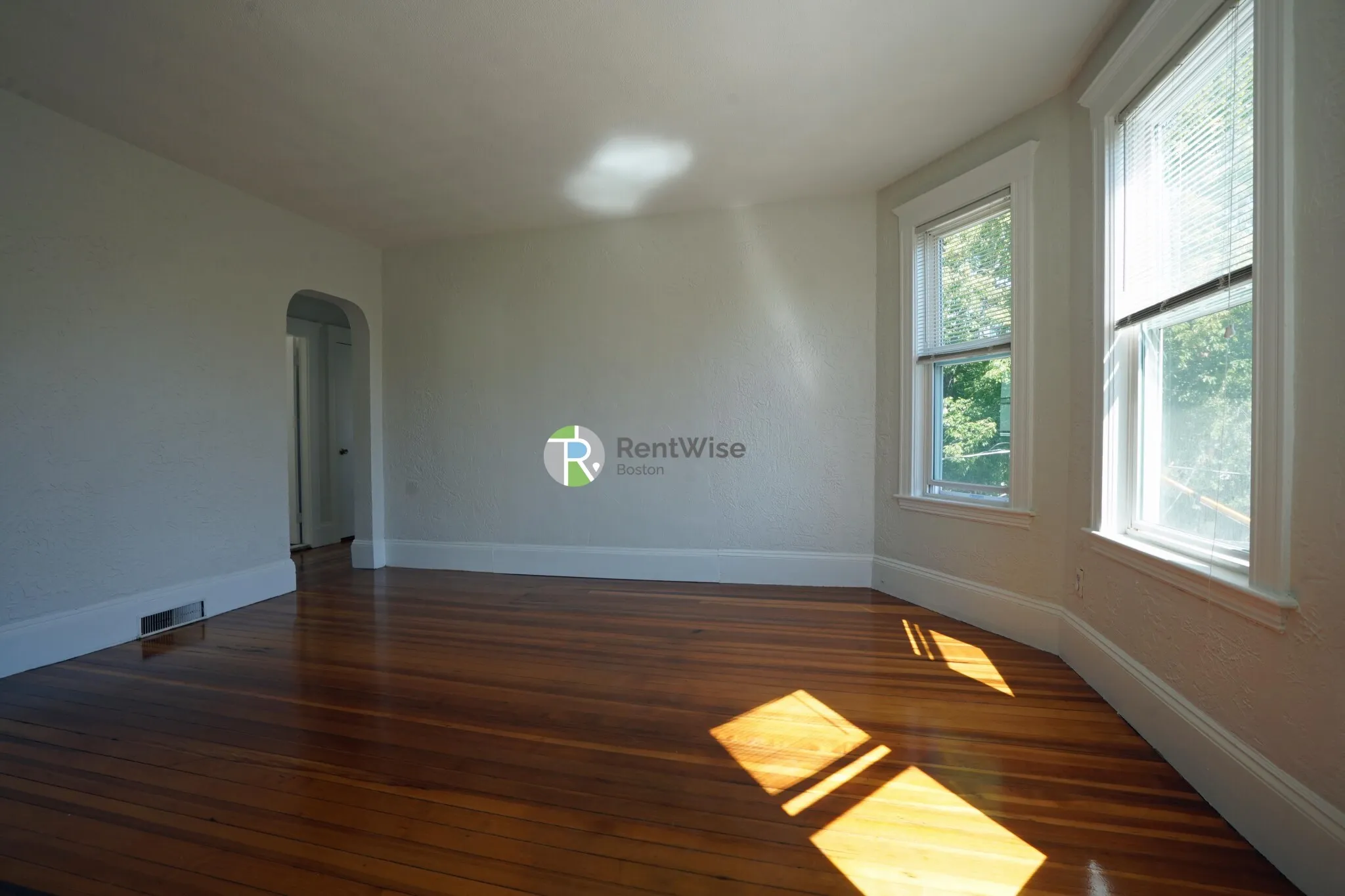 56 Oxford St, Spring Hill