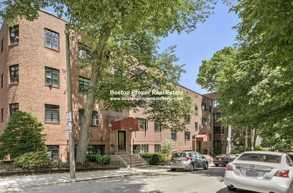 69 Strathmore Rd, Brighton