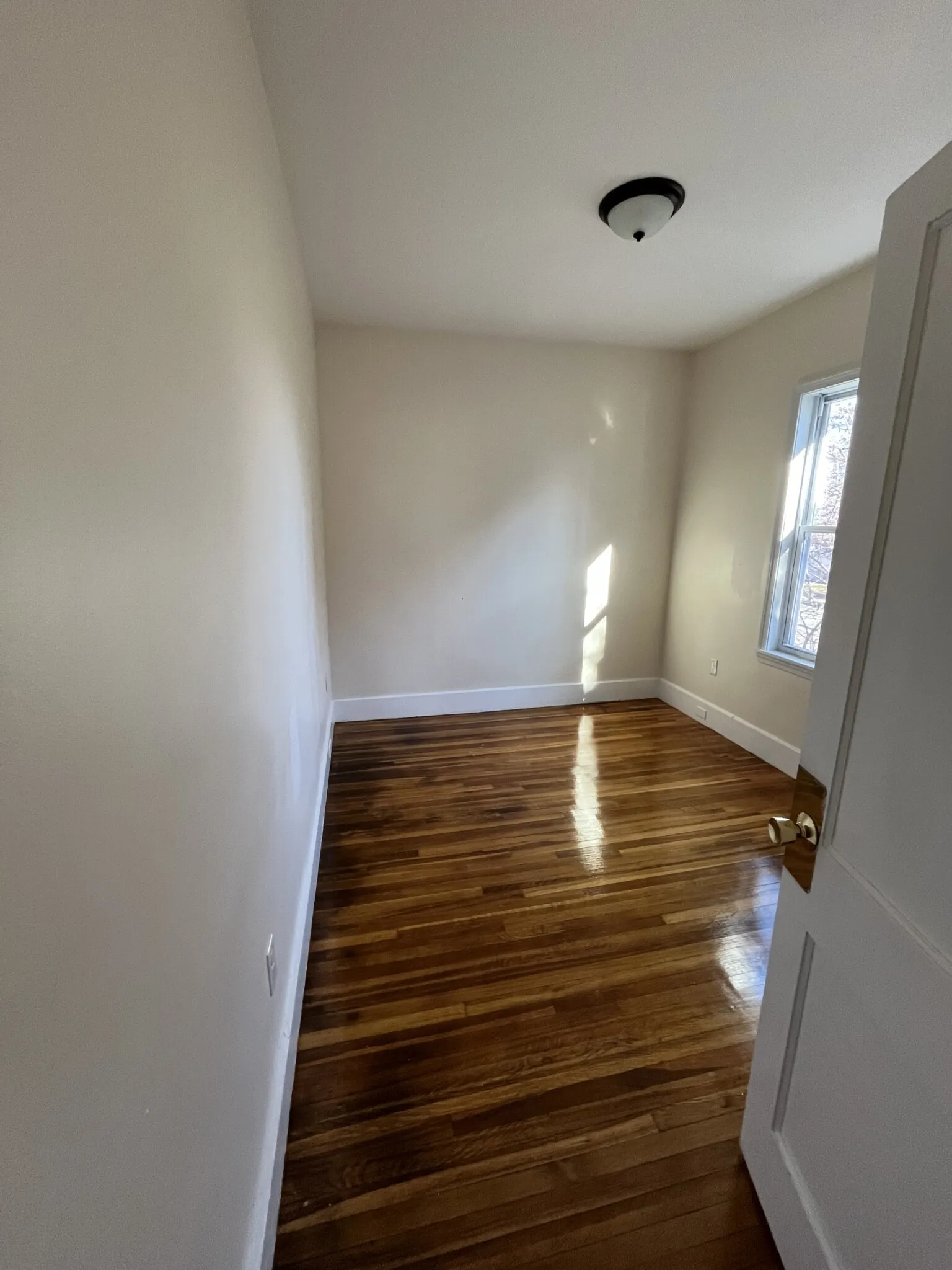 2572 Massachusetts Ave, North Cambridge