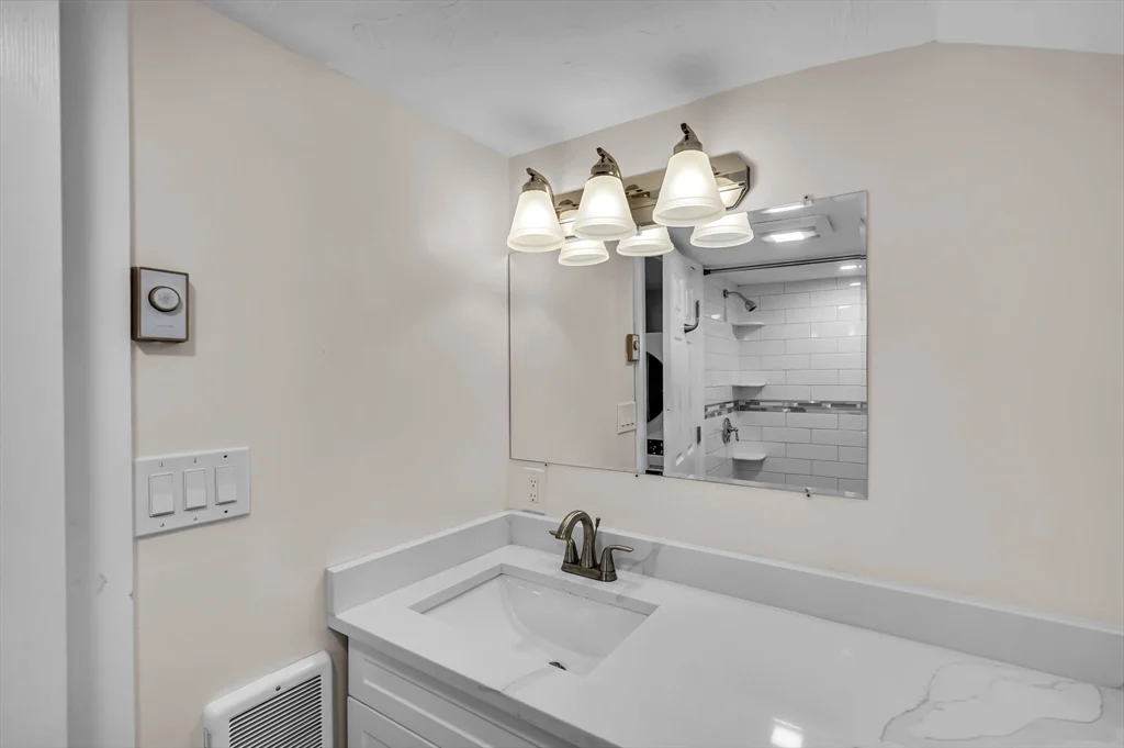 465 East Eight, South Boston