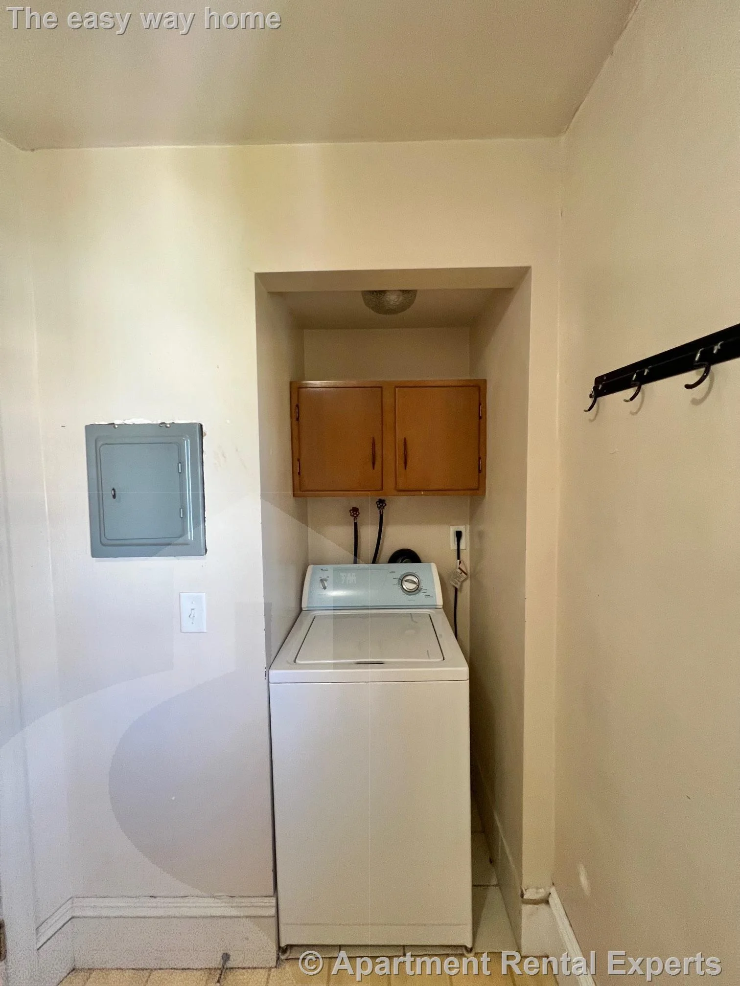 18 Alexander Ave, Medford Square