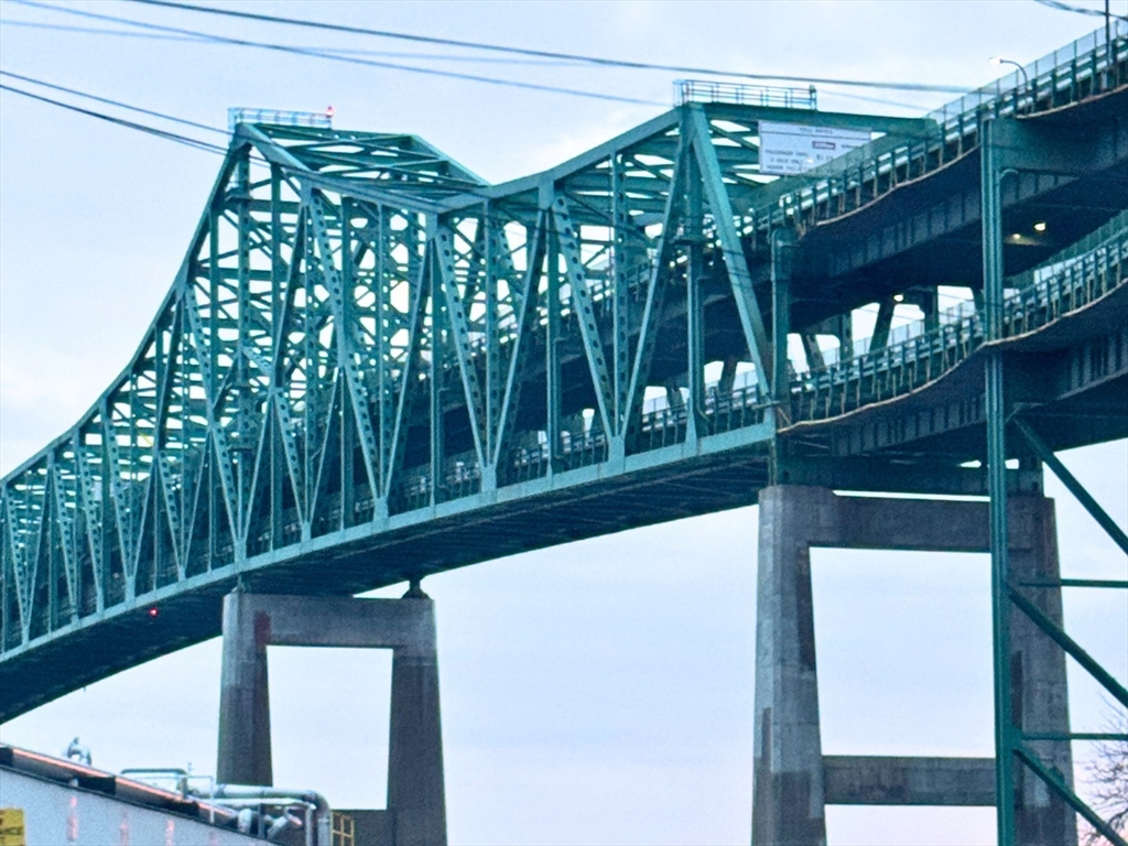 24 Front St, Chelsea