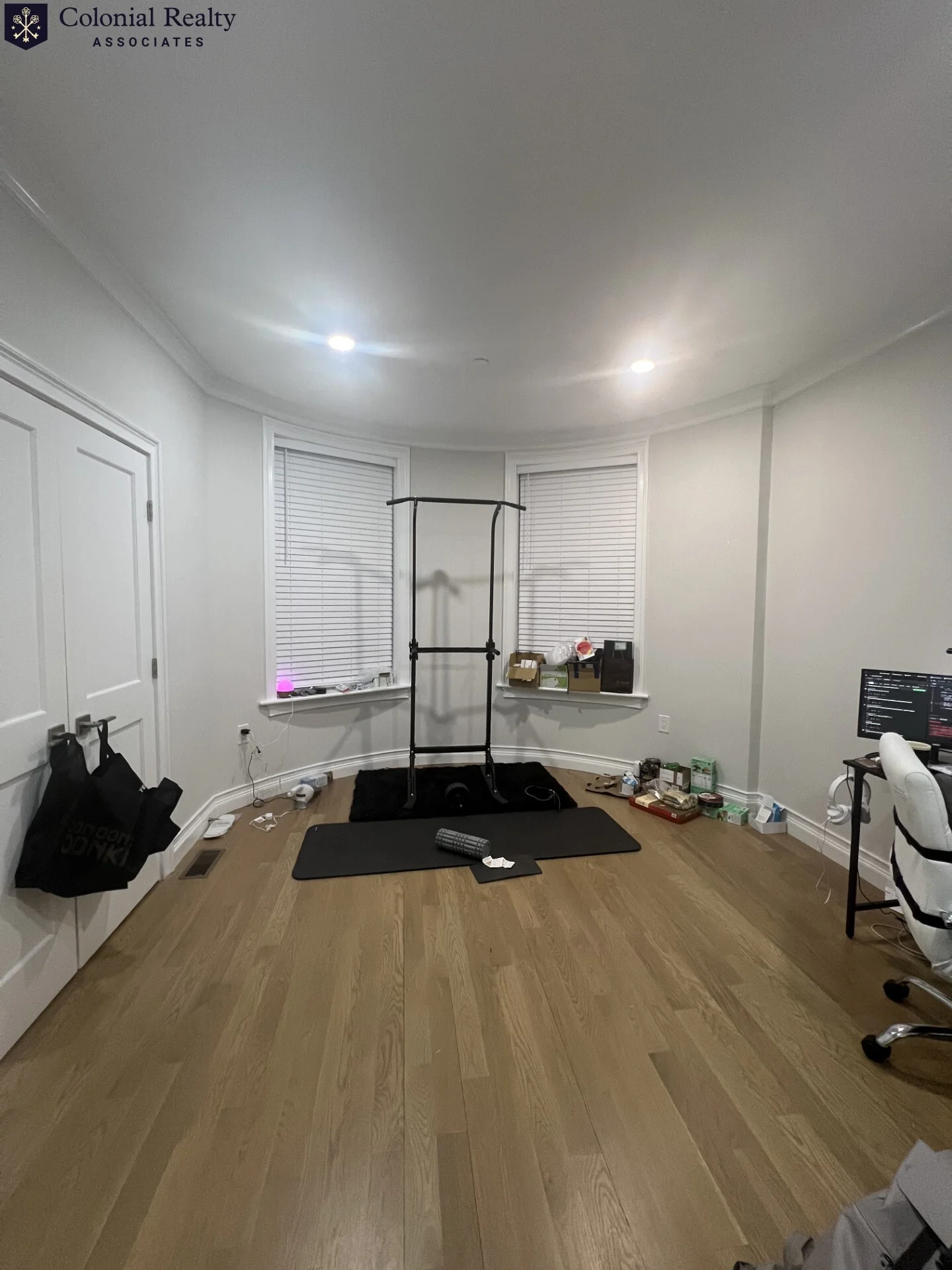 33 Mount Hood Rd, Brighton