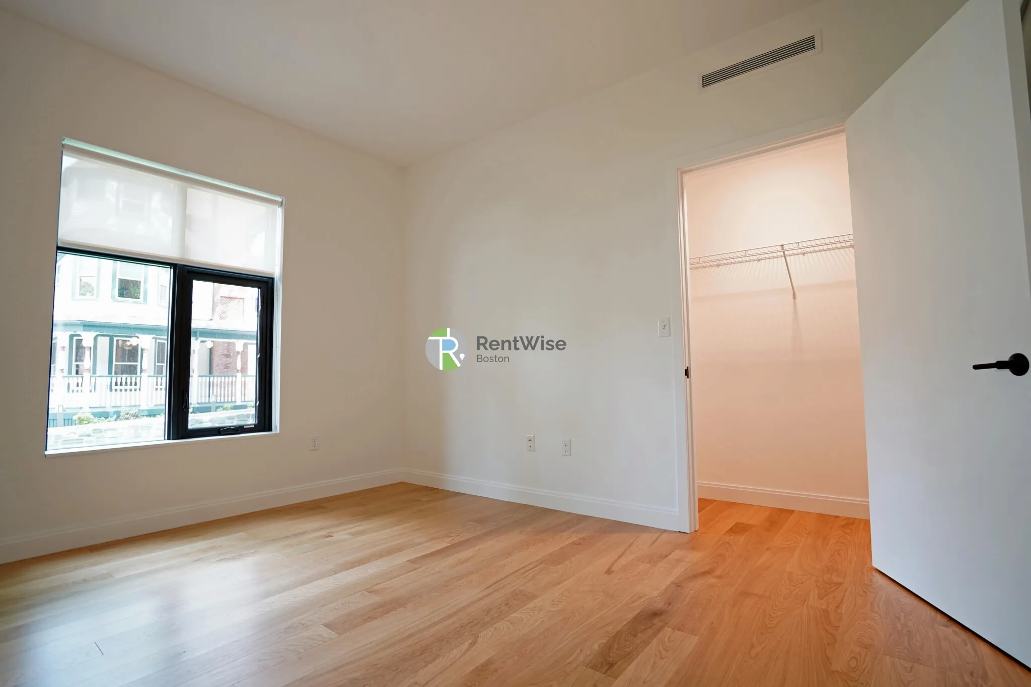 83 Gardner St, Allston