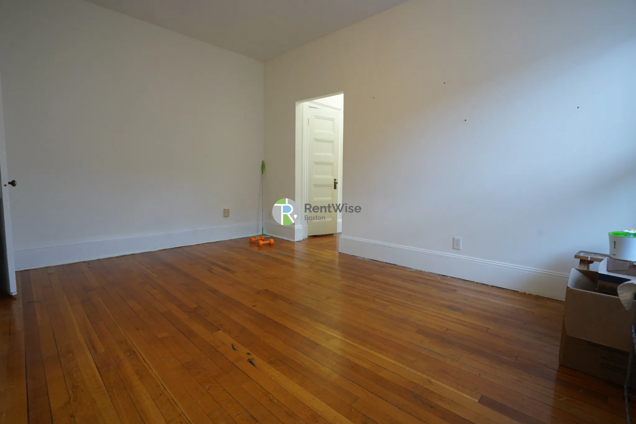 65 Brighton Ave, Allston