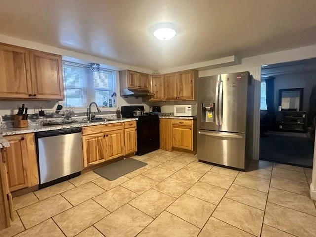 88 Wahconah St, Pittsfield