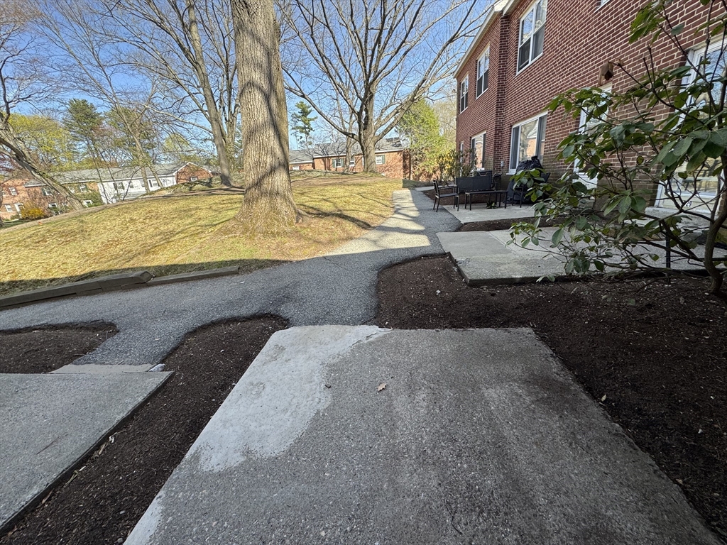 531 Vfw Pkwa, Chestnut Hill