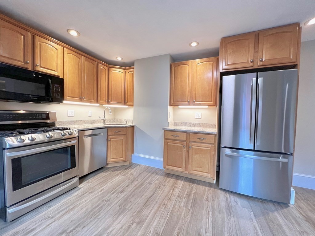 58 Pearl St, Charlestown