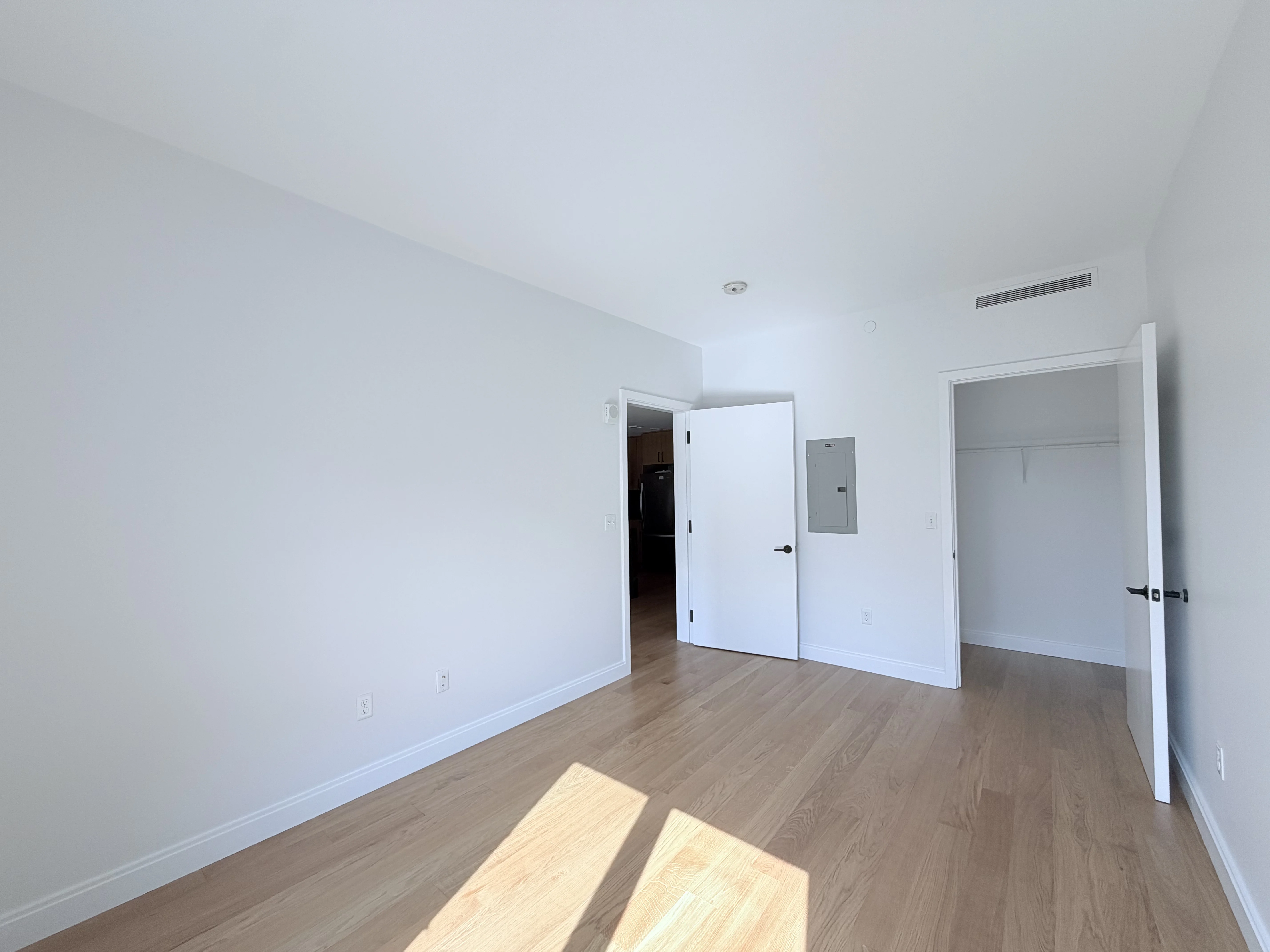 83 Gardner St, Allston