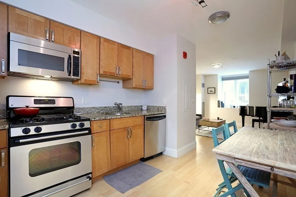 45 West Broadway, South Boston