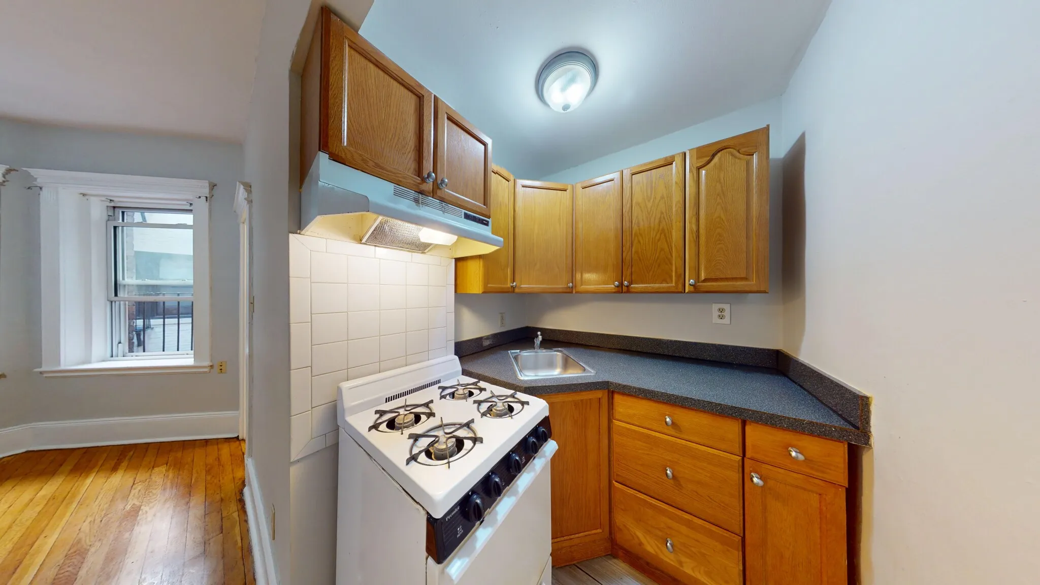 38 Hemenway St, Fenway