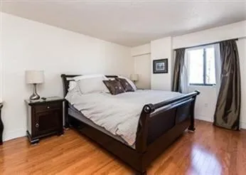 15 North Beacon St, Allston