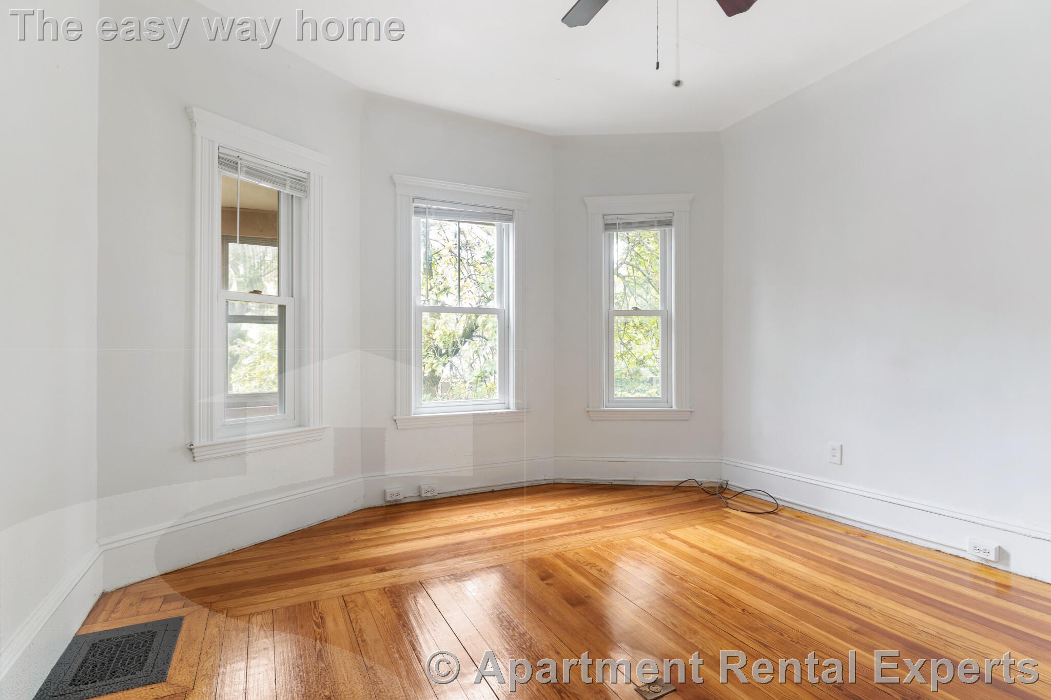 266 Willow Ave, Davis Square