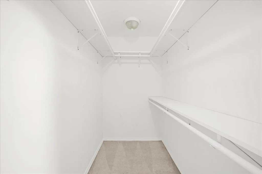 67 N Quinsigamond Ave, Shrewsbury