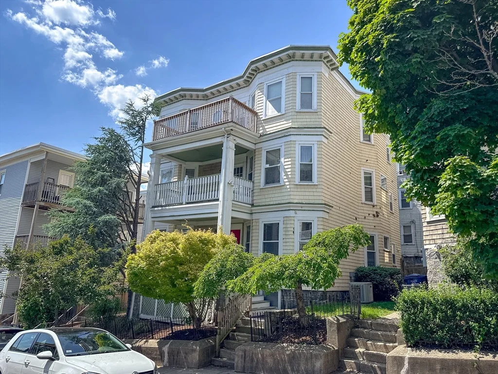 152 Homes Ave, Dorchester