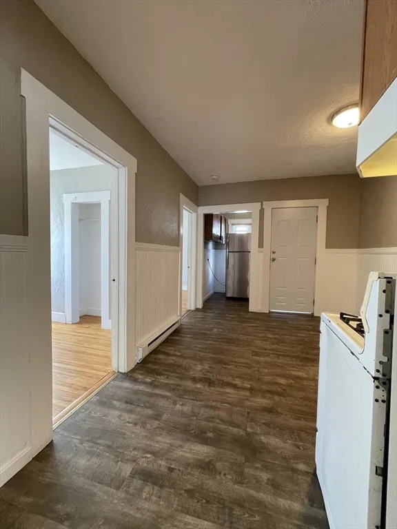 5 Freeland Ter, Worcester