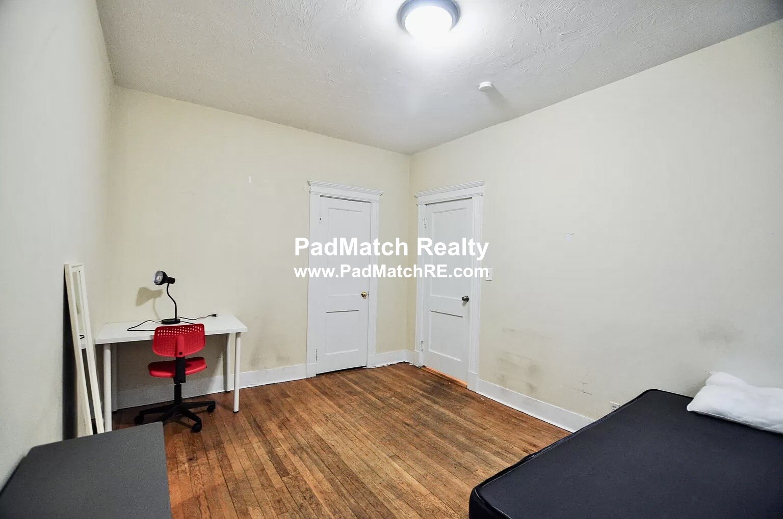 38 Park Vale Ave, Brighton