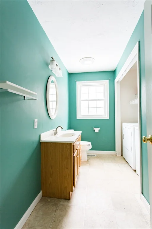 270 New Braintree Rd, West Brookfield