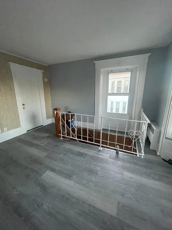 92 N Franklin St, Holbrook