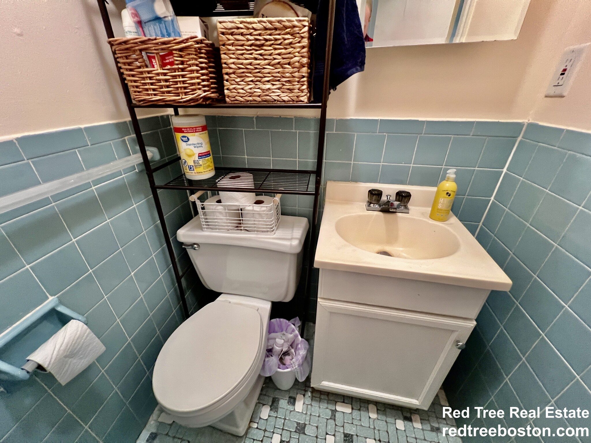 1706 Commonwealth Ave, Brighton