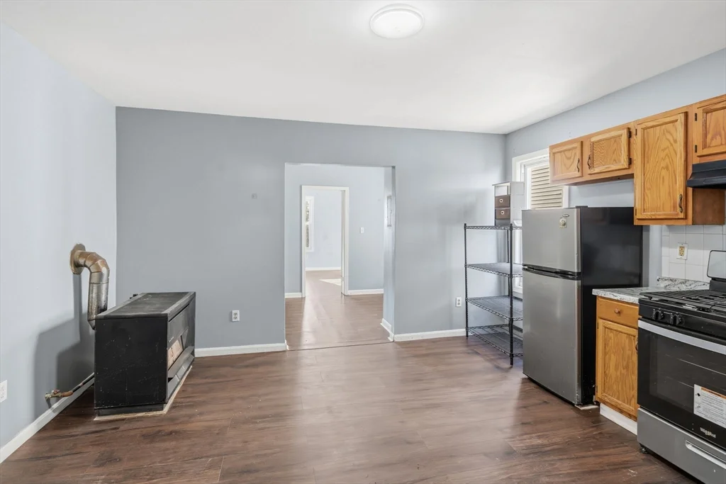 391 Rivet St, New Bedford