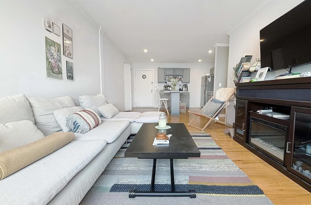 500 Revere Beach Boulevard, Revere