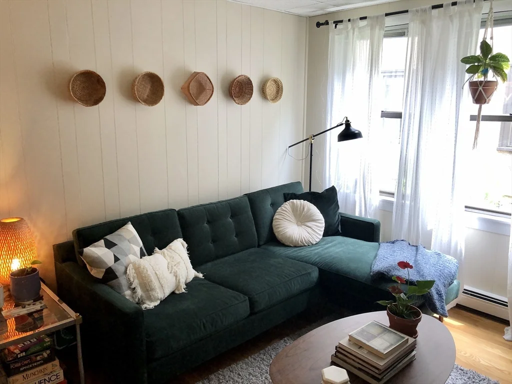 3 Oak Ter, Spring Hill