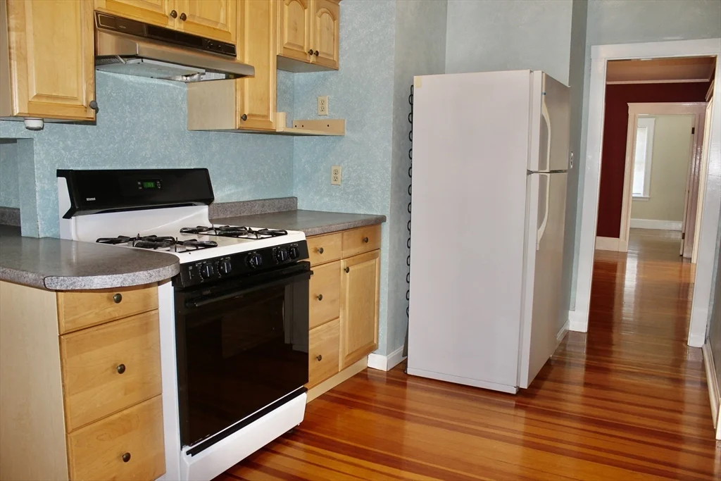 154 Mount Vernon St, Malden