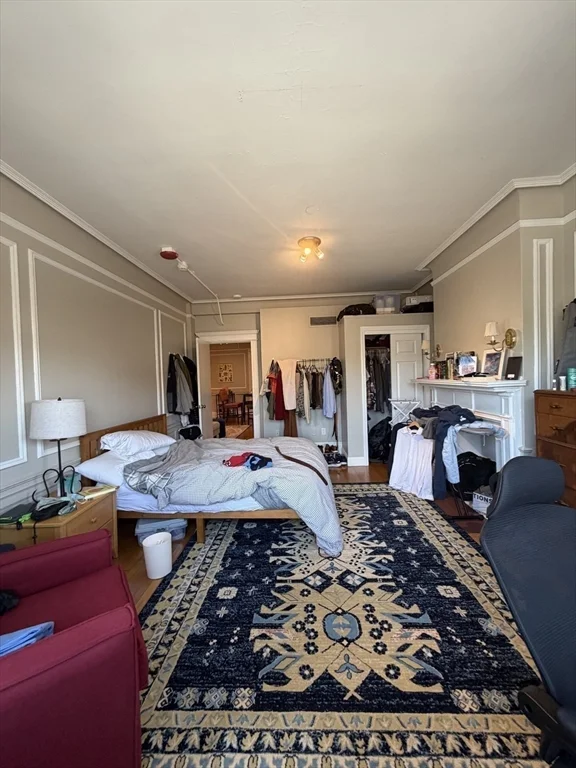 464-466 Commonwealth Ave, Fenway