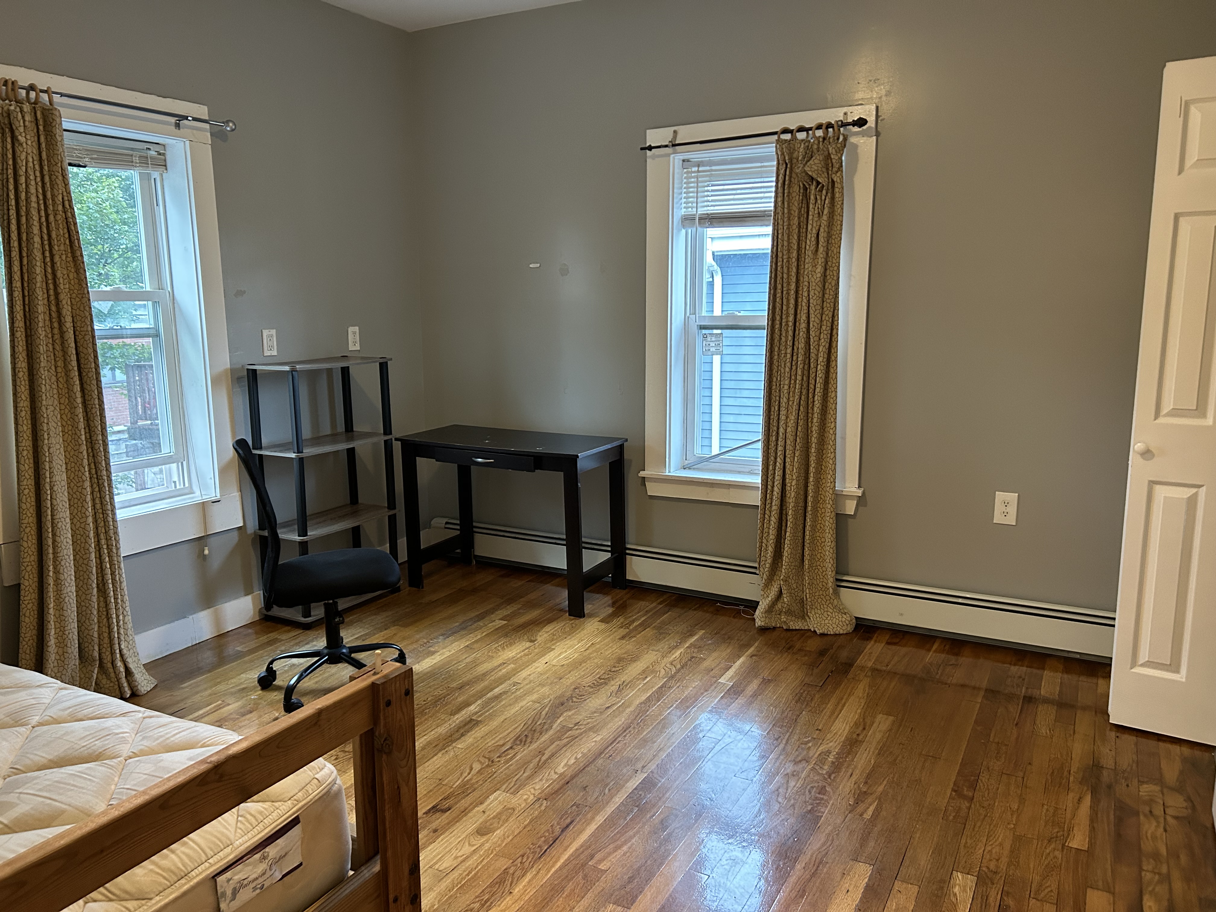 21 Weston St, Waltham