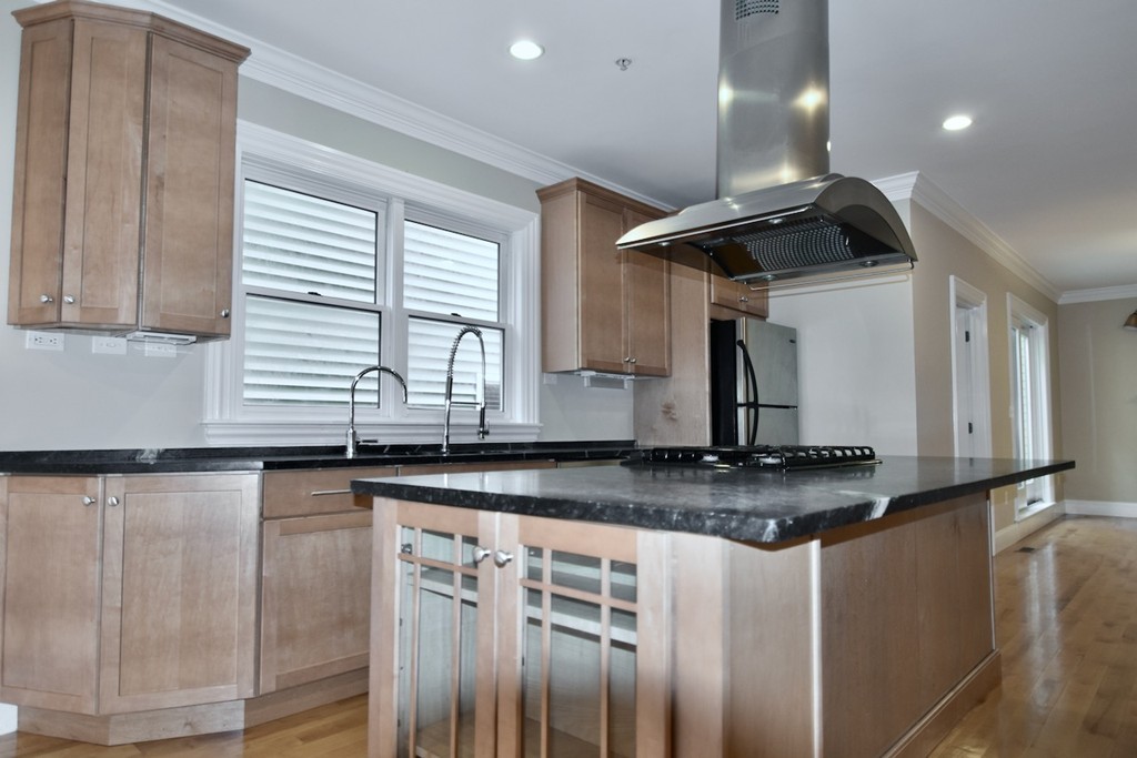 360 Dorchester St, South Boston