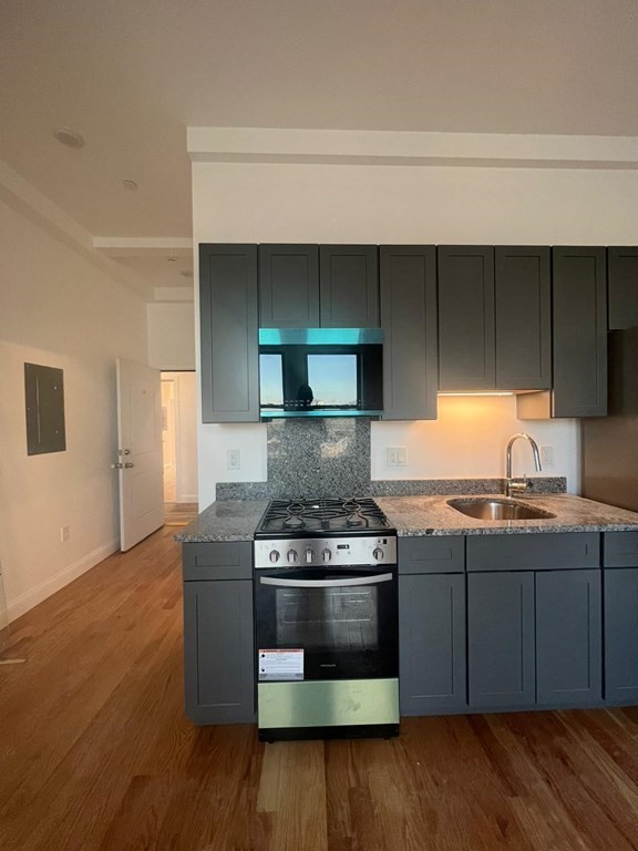 52 Washington Ave, Chelsea