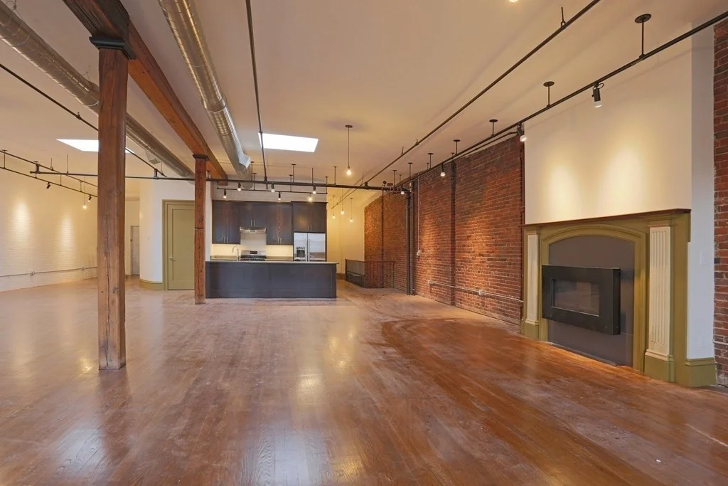 144 Lincoln St, Leather District