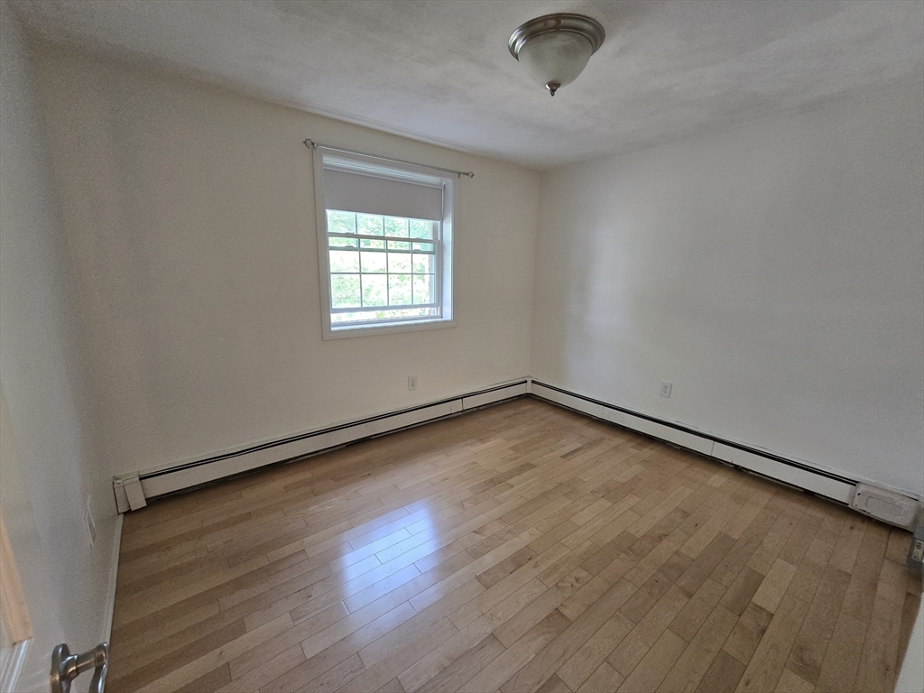 38 Bennett St, Wakefield