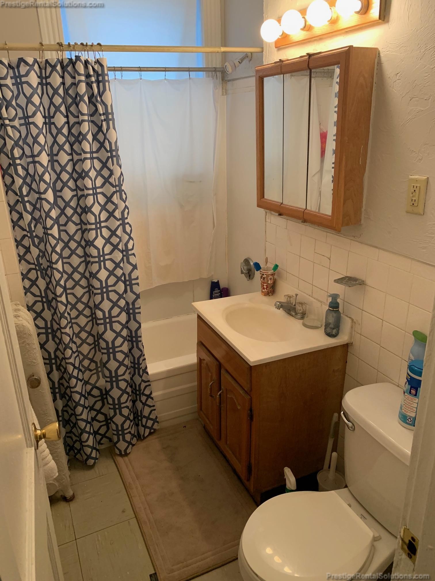 31 Gardner St, Allston