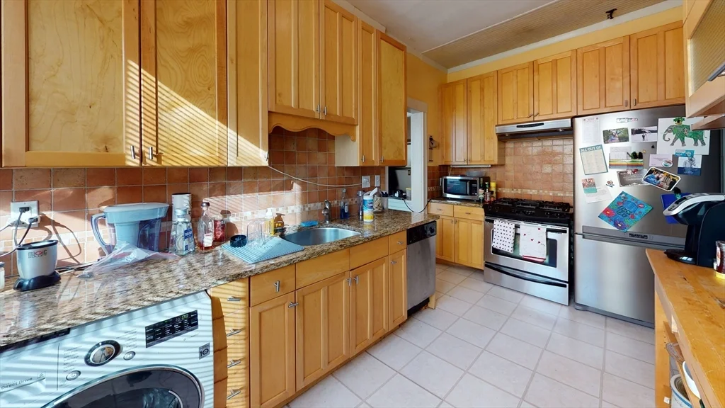 129 Chiswick Rd, Brighton