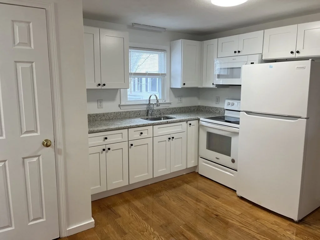 210-214 Middle St, Weymouth