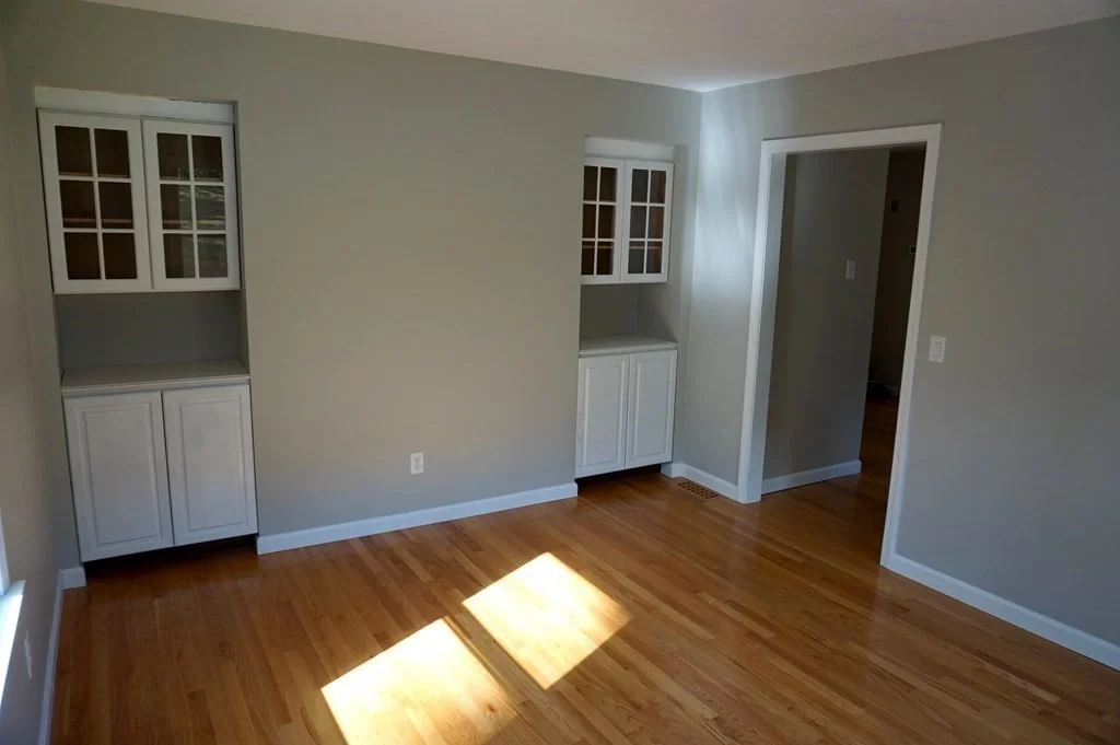 90 Groton St, Pepperell