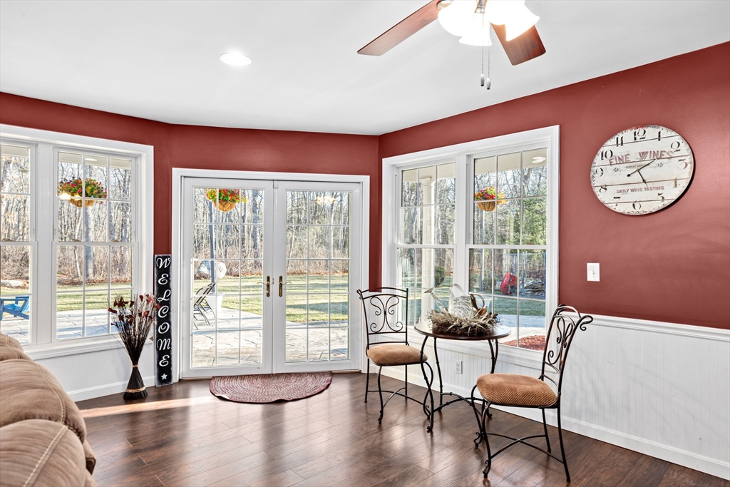 13 King Philip Way, East Freetown