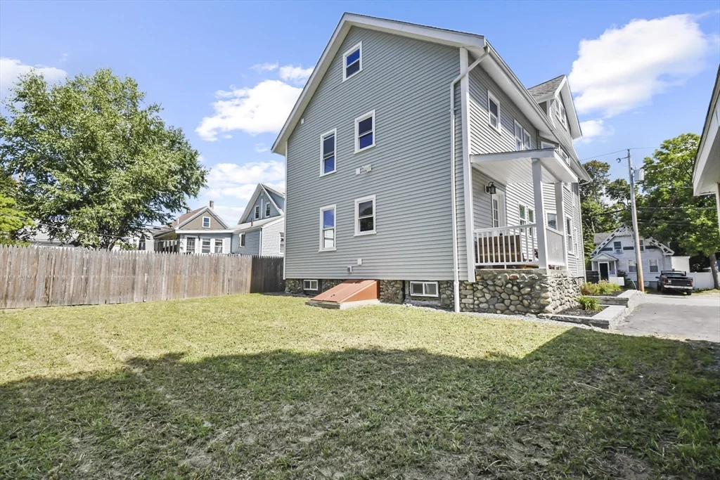 10 Cain Ave, Weymouth