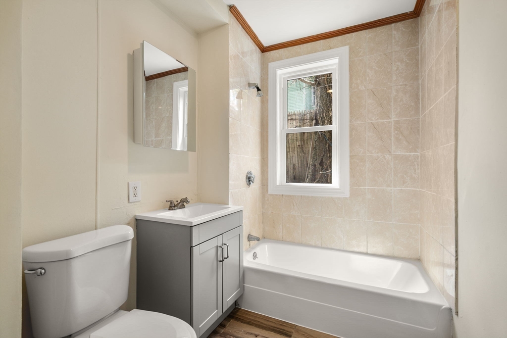 10 Royal St, Allston