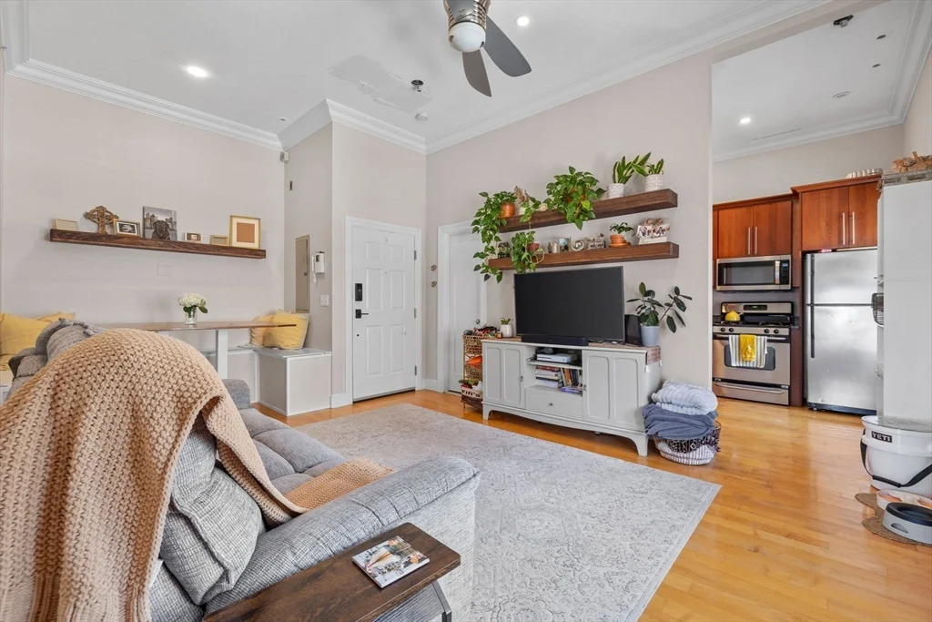 7 Stillman Pl, North End